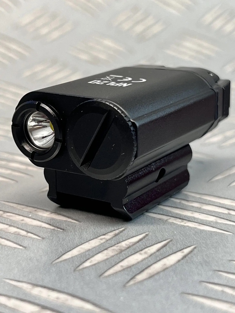 LAMPE NITECORE NPL20 - 460LUMENS